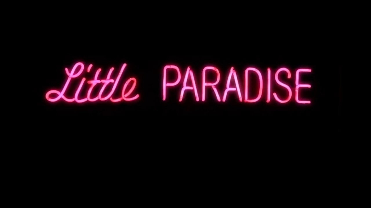 Little Paradise backdrop image